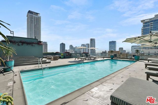 849 S Broadway 1210, Los Angeles, CA 90014