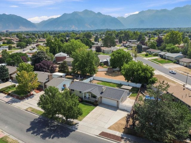 8143 S BRYCE DR, Sandy, UT 84070