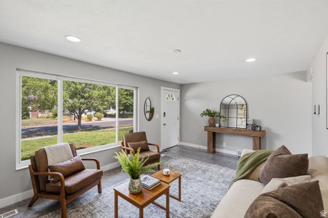 8143 S BRYCE DR, Sandy, UT 84070
