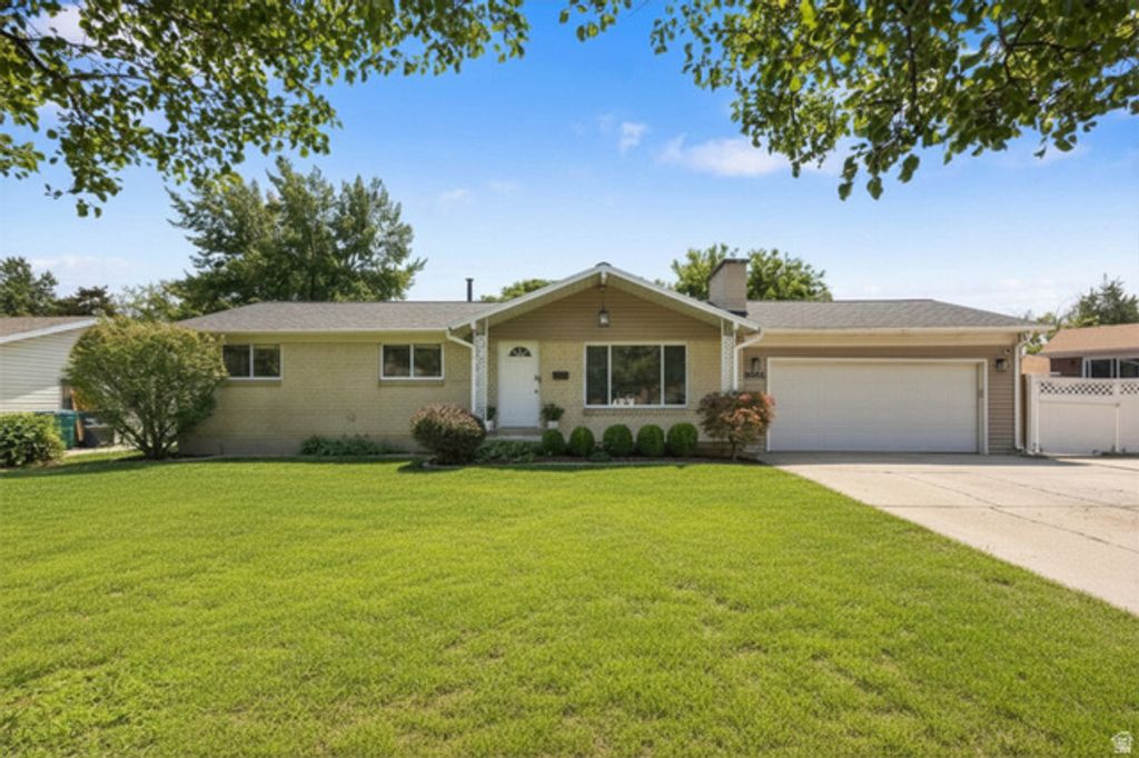 8143 S BRYCE DR, Sandy, UT 84070