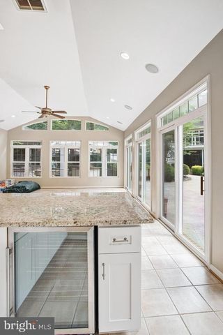 8261 ROSELAND DR, Fairfax Station, VA 22039