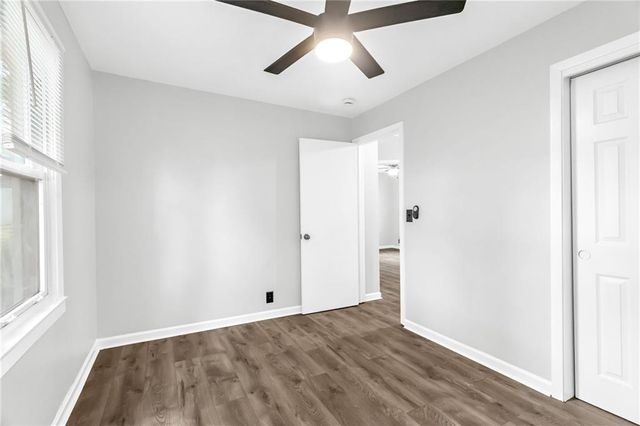 8849 N Locust Street, Kansas City, MO 64155