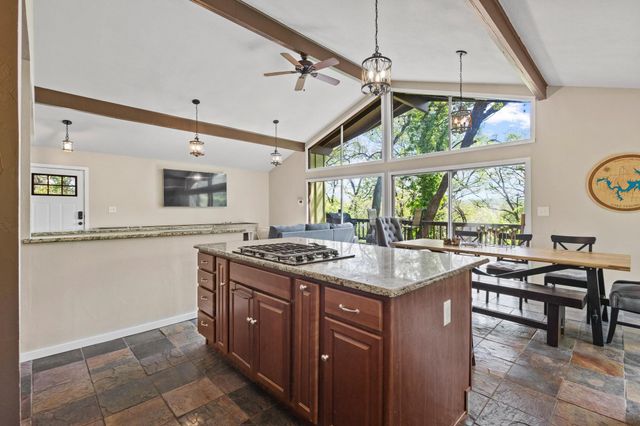 226 Cambridge Drive, Pottsboro, TX 75076