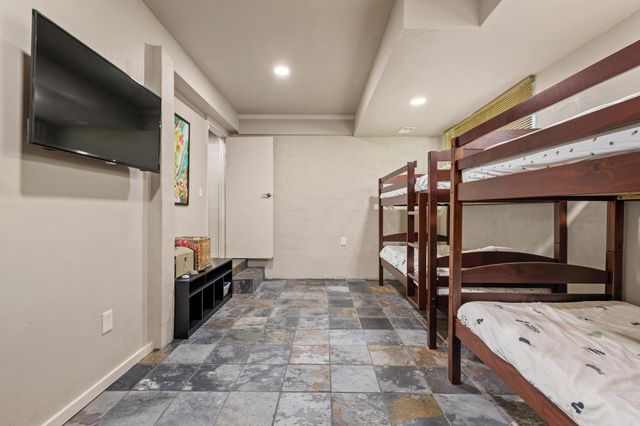 226 Cambridge Drive, Pottsboro, TX 75076