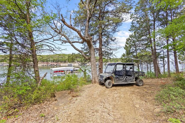 226 Cambridge Drive, Pottsboro, TX 75076