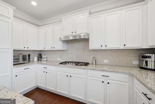 705 Abbotsford Way, Woodstock, GA 30188