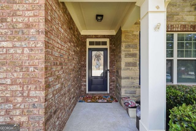 705 Abbotsford Way, Woodstock, GA 30188