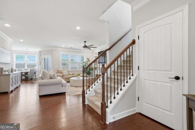 705 Abbotsford Way, Woodstock, GA 30188