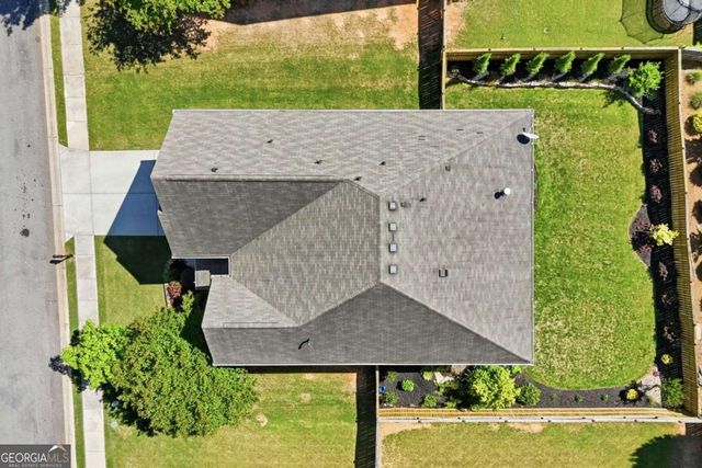 705 Abbotsford Way, Woodstock, GA 30188