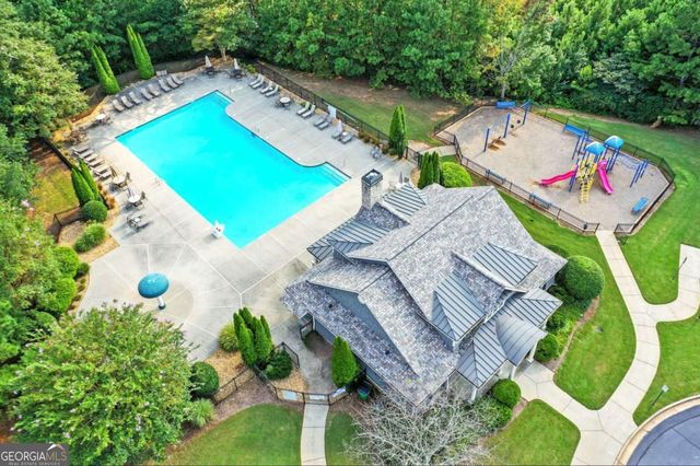 705 Abbotsford Way, Woodstock, GA 30188