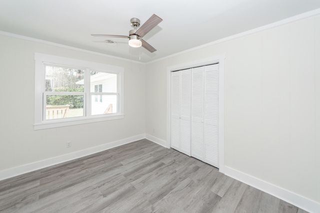 1124 Sallie Manigault Lane, Mcclellanville, SC 29458