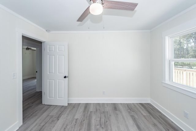 1124 Sallie Manigault Lane, Mcclellanville, SC 29458