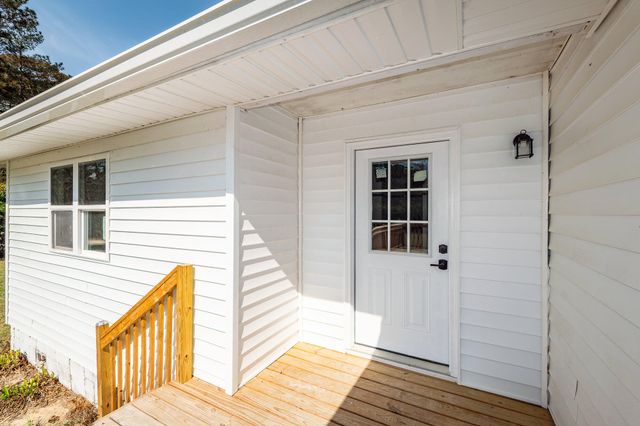 1124 Sallie Manigault Lane, Mcclellanville, SC 29458