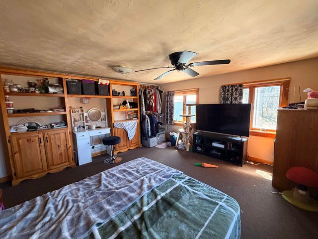 12 Mechanic Street, Winchester, NH 03470