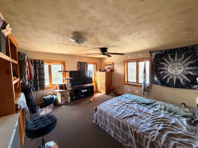 12 Mechanic Street, Winchester, NH 03470