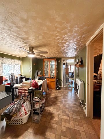 12 Mechanic Street, Winchester, NH 03470
