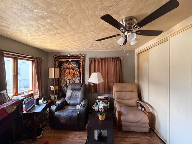 12 Mechanic Street, Winchester, NH 03470