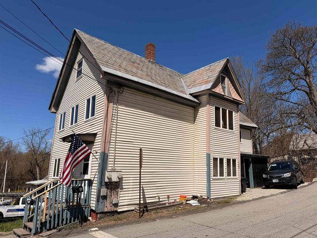 12 Mechanic Street, Winchester, NH 03470