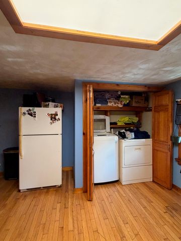 12 Mechanic Street, Winchester, NH 03470