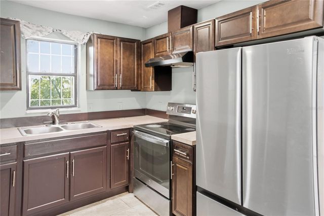 4288 PRINCE HALL BOULEVARD, Orlando, FL 32811