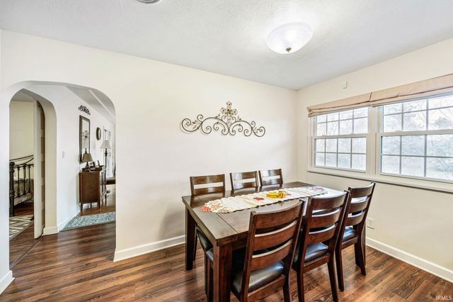 1517 Rosemary Lane, South Bend, IN 46637