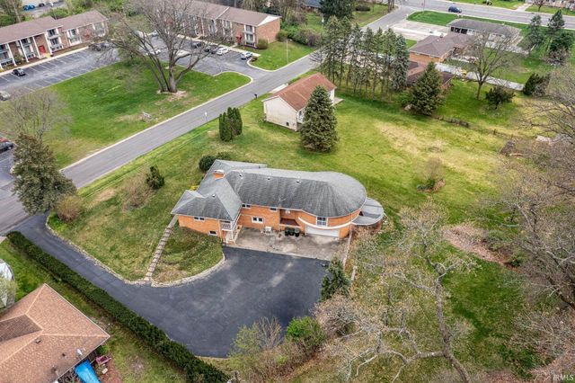 1517 Rosemary Lane, South Bend, IN 46637