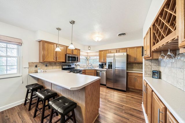 1517 Rosemary Lane, South Bend, IN 46637
