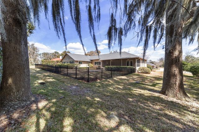 5252 NW 76TH COURT, Ocala, FL 34482