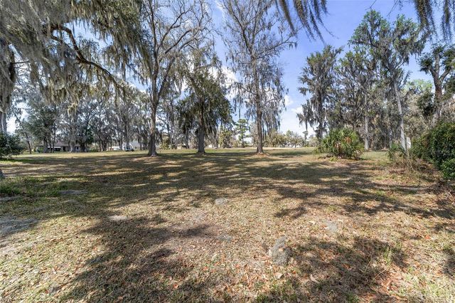 5252 NW 76TH COURT, Ocala, FL 34482