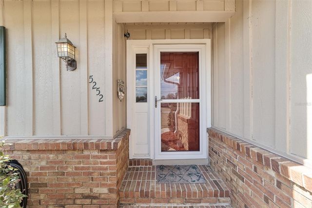 5252 NW 76TH COURT, Ocala, FL 34482