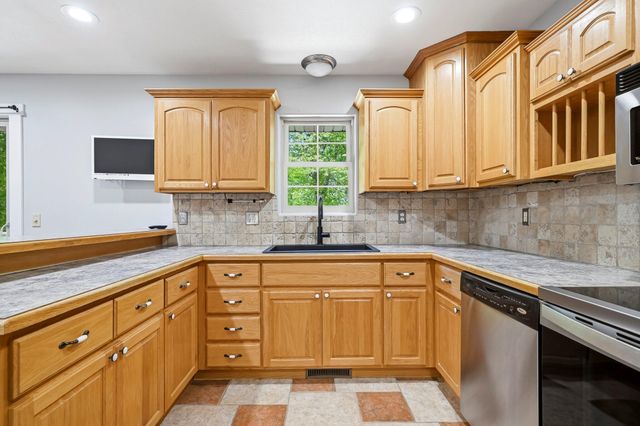 200 Ridgefield Court, Ozark, MO 65721