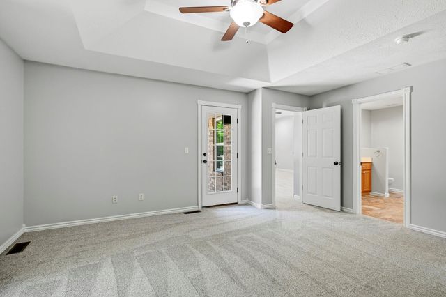 200 Ridgefield Court, Ozark, MO 65721