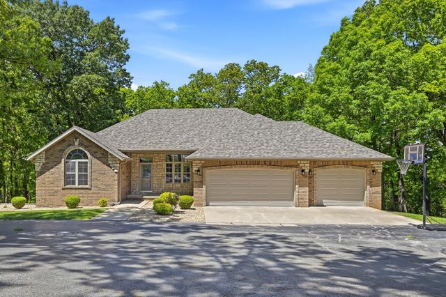 200 Ridgefield Court, Ozark, MO 65721