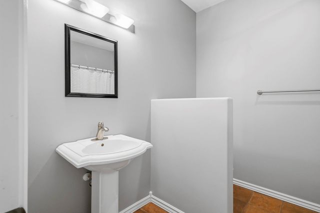 200 Ridgefield Court, Ozark, MO 65721