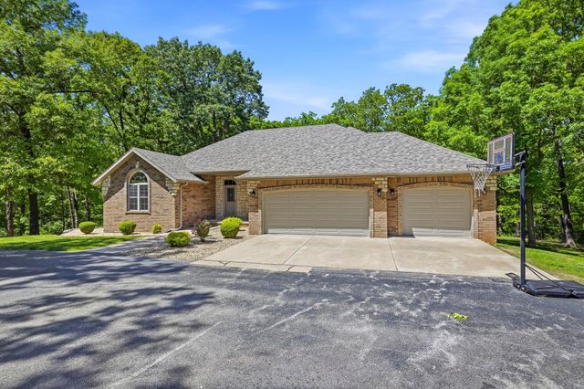200 Ridgefield Court, Ozark, MO 65721