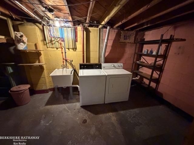 22890 Firwood Avenue, Eastpointe, MI 48021