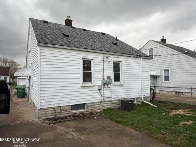 22890 Firwood Avenue, Eastpointe, MI 48021