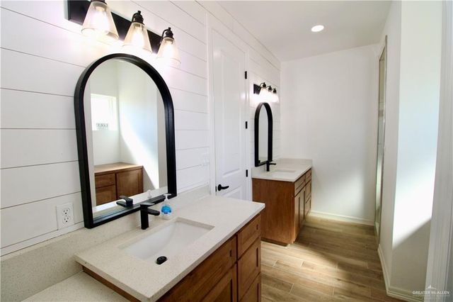 519 S Esperanza Street, Progreso, TX 78579