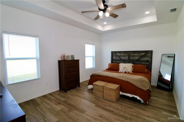 519 S Esperanza Street, Progreso, TX 78579