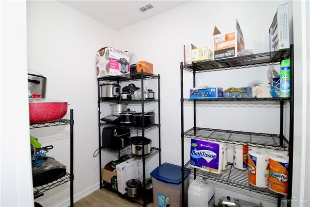 519 S Esperanza Street, Progreso, TX 78579