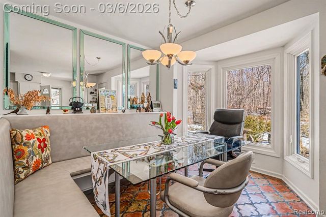 9667 Burning Tree Drive, Grand Blanc, MI 48439