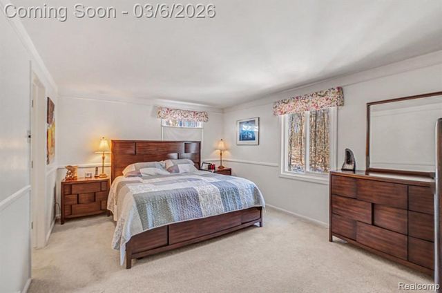 9667 Burning Tree Drive, Grand Blanc, MI 48439