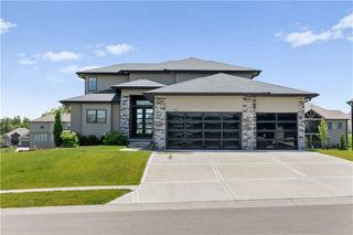 1113 Hummingbird Court, Greenwood, MO 64034