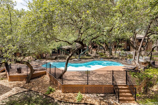 10955 Wurzbach Rd Apt 112, San Antonio, TX 78230