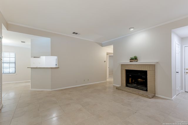 10955 Wurzbach Rd Apt 112, San Antonio, TX 78230