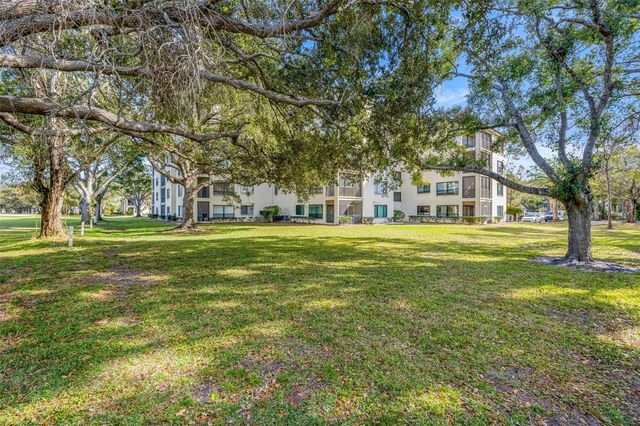 700 STARKEY ROAD 311, Largo, FL 33771