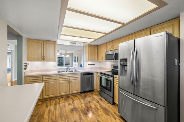 700 STARKEY ROAD 311, Largo, FL 33771