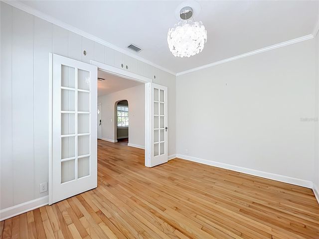 1607 DELANEY AVENUE, Orlando, FL 32806