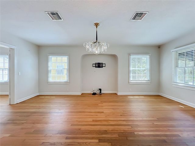 1607 DELANEY AVENUE, Orlando, FL 32806