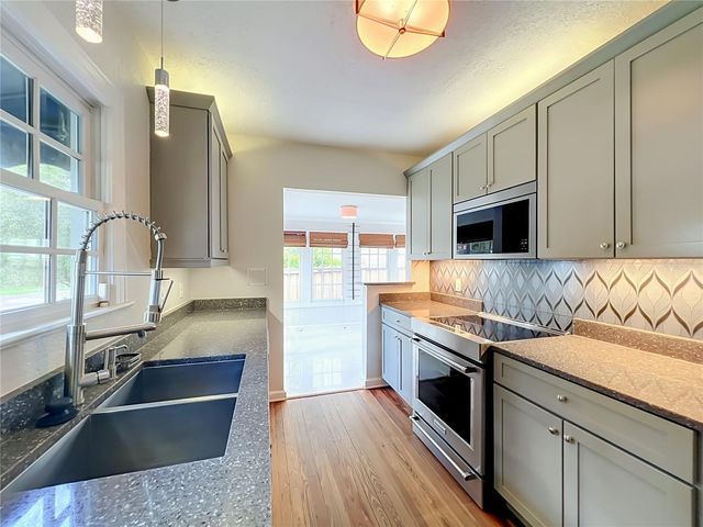 1607 DELANEY AVENUE, Orlando, FL 32806